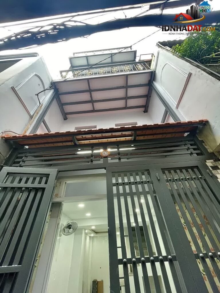 [Đánh Giá Bất Động Sản Sổ Đỏ] Nhà phố 25m2 Lê Bình, Tân Bình – Vị trí đắc địa gần sân bay, pháp lý sổ đỏ đầy đủ