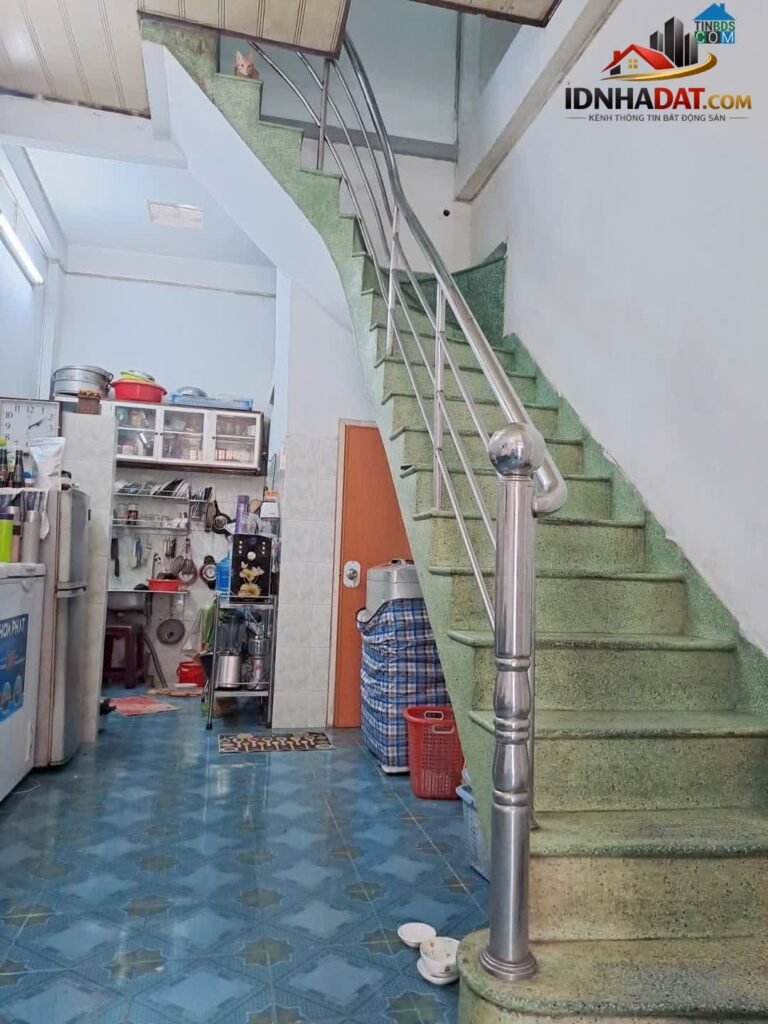 [Đánh Giá Bất Động Sản Sổ Đỏ] Nhà phố Hòa Bình, Tân Phú: Vị trí đắc địa, pháp lý rõ ràng, giá trị khai thác cao