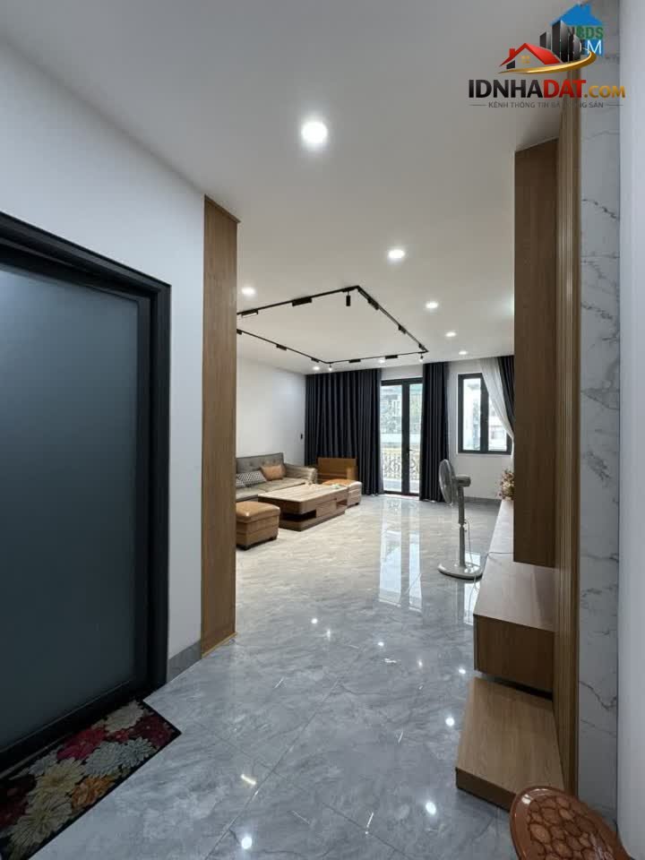 [Đánh Giá Bất Động Sản Sổ Đỏ] Nhà phố hẻm 8m Phan Sào Nam, Tân Bình – Pháp lý sổ đỏ, vị trí đắc địa