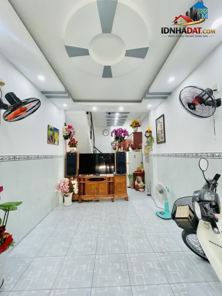 [Đánh Giá Bất Động Sản Sổ Đỏ] Nhà phố 30m2 tại Bình Tân, TP Hồ Chí Minh với sổ đỏ rõ ràng