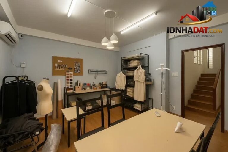 [Đánh Giá Bất Động Sản Sổ Đỏ] Nhà phố thổ cư có sổ đỏ tại Tân Bình – Vị trí kinh doanh đắc địa Bạch Đằng