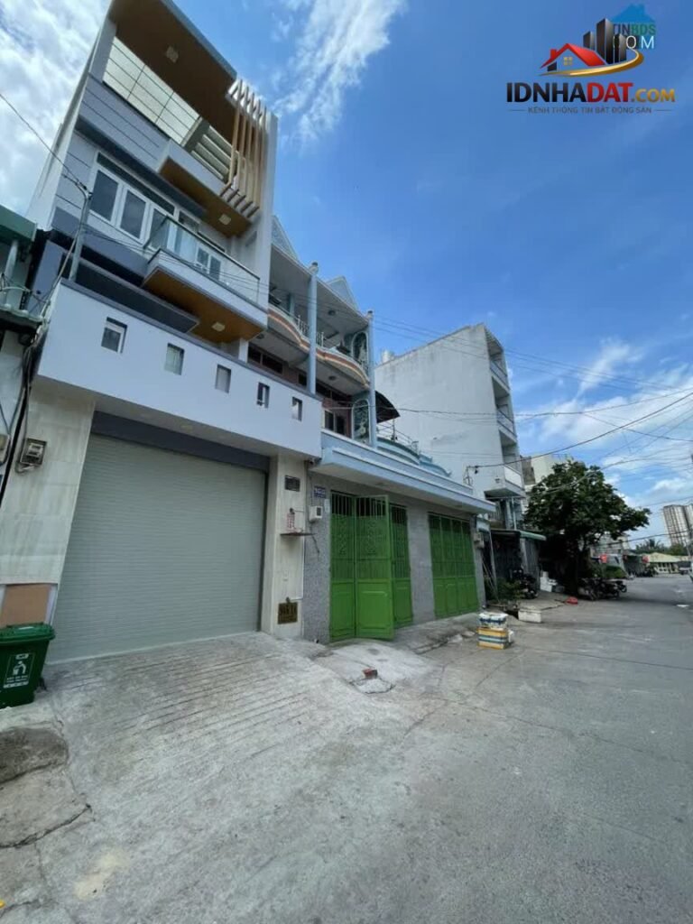 [Đánh Giá Bất Động Sản Sổ Đỏ] Nhà Phố 186m2 Hẻm Xe Hơi Tránh Tại An Lạc, Bình Tân – Pháp Lý Sổ Đỏ Rõ Ràng