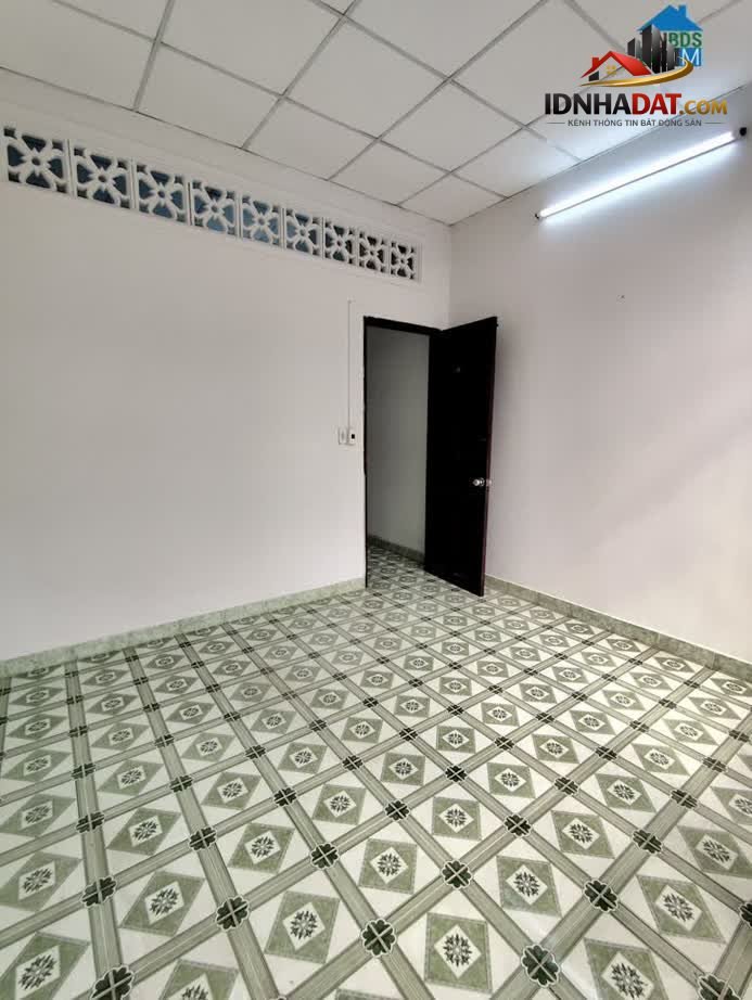 [Đánh Giá Bất Động Sản Sổ Đỏ] Nhà Mặt Phố 4.2 Tỷ Tại Tân Phú, Vị Trí Đắc Địa Gần Mặt Tiền