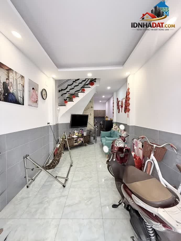 [Review Nhà Đất Sổ Đỏ] Nhà Phố 3 Tầng Tại Bình Trị Đông, Bình Tân – Vị Trí Đắc Địa Gần Chợ