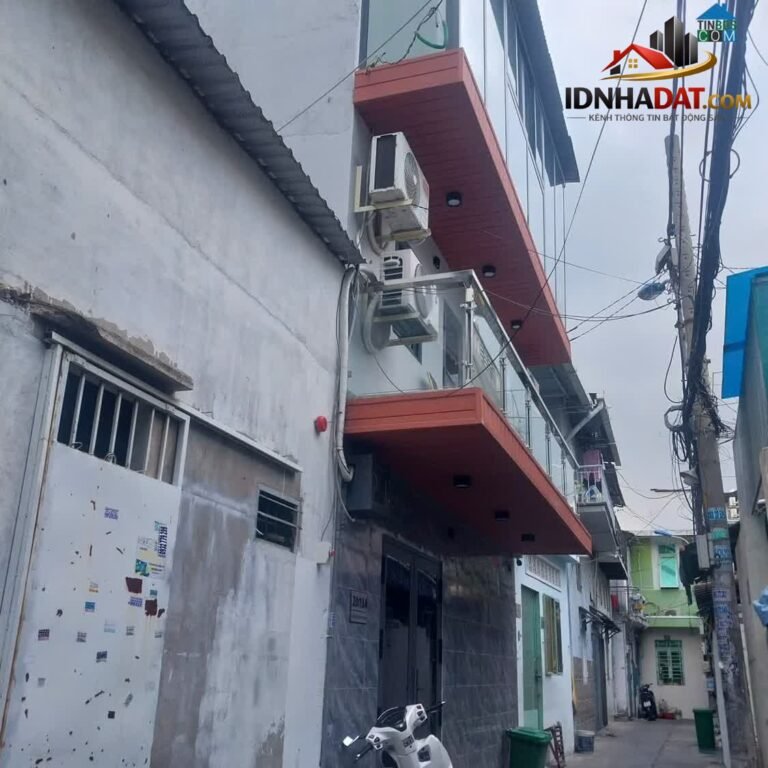 [Review Nhà Đất Sổ Đỏ] Nhà Mặt Phố 2 Tầng Tại Tân Phú, Pháp Lý Sổ Đỏ Rõ Ràng, Giá Hợp Lý
