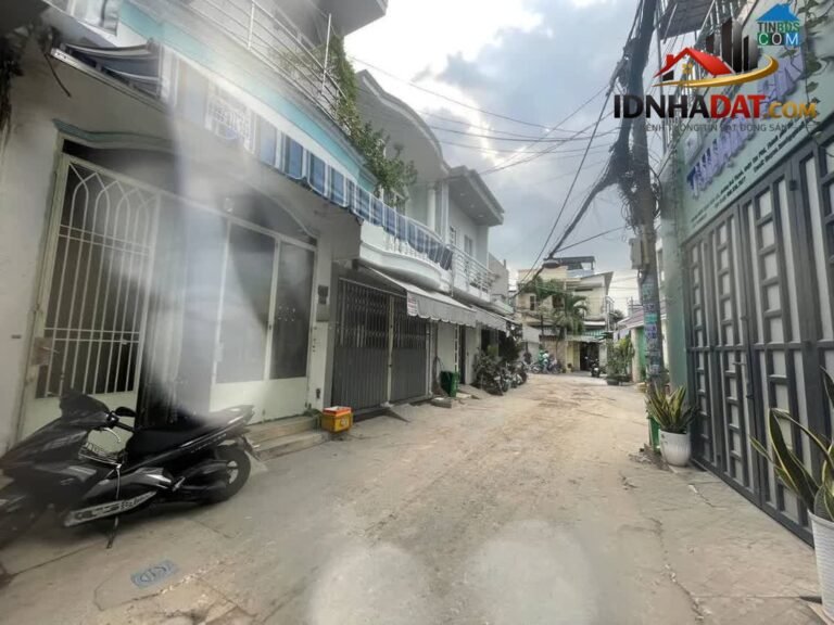 [Đánh Giá Bất Động Sản Sổ Đỏ] Nhà phố 2 tầng 104m2 tại Đường Huỳnh Thiện Lộc, Tân Phú – Vị trí đắc địa, pháp lý rõ ràng với sổ đỏ