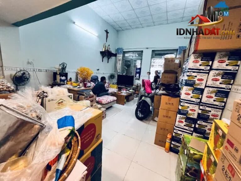 [Đánh Giá Bất Động Sản Sổ Đỏ] Nhà Hẻm 6m Tân Hương, Quận Tân Phú: Vị trí thuận lợi, pháp lý rõ ràng