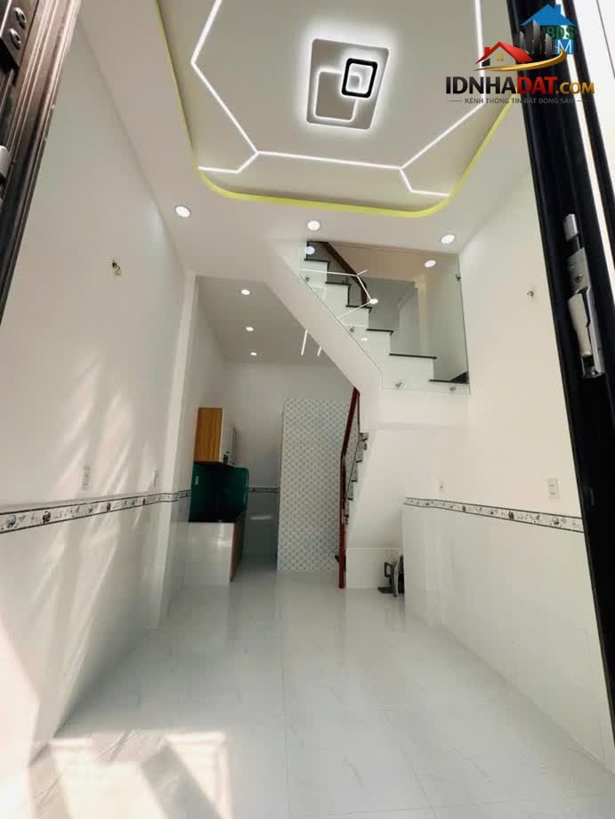 [Đánh Giá Bất Động Sản Sổ Đỏ] Nhà 2 Tầng 21m2 Hẻm Xe Hơi Bình Long, Quận Bình Tân – Pháp Lý Rõ Ràng, Tiềm Năng Tăng Giá Cao