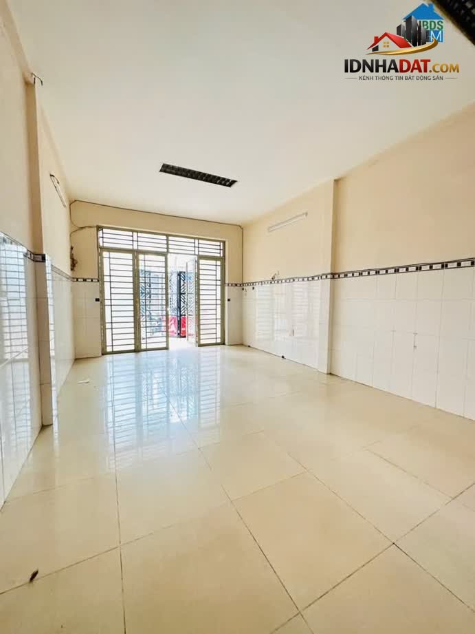 [Review Nhà Đất Sổ Đỏ] Nhà Mặt Tiền Kinh Doanh 2 Tầng Tại Lê Văn Quới, Bình Tân – Pháp Lý Rõ Ràng, Giá Trị Tiềm Năng