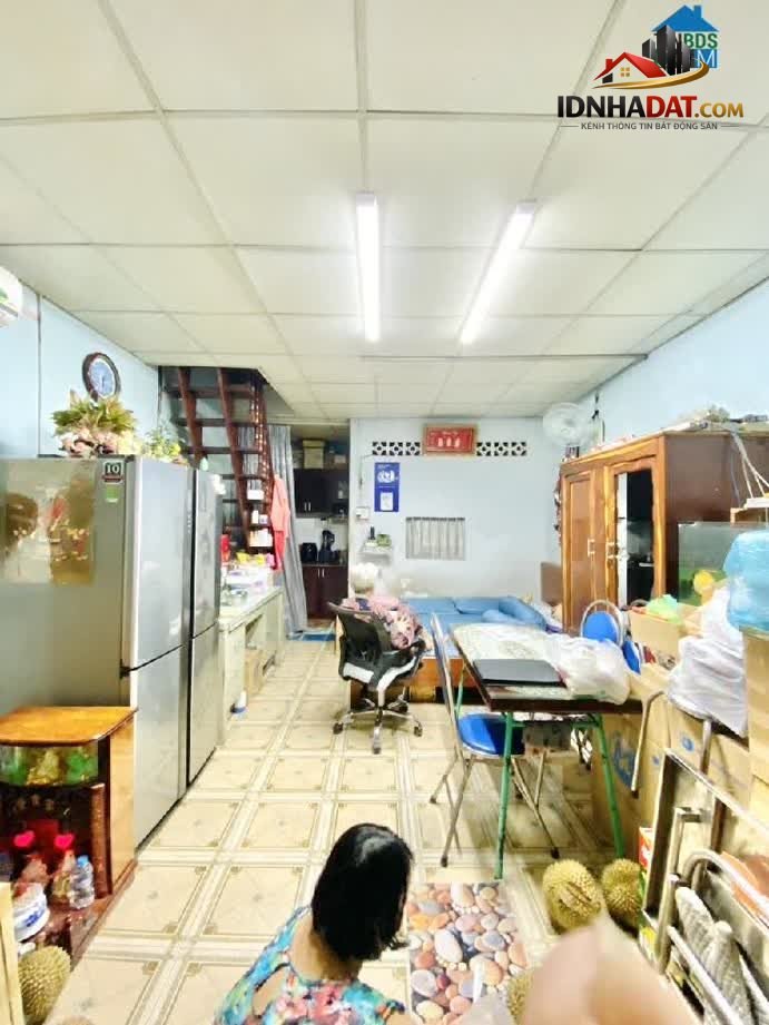 [Đánh Giá Bất Động Sản Sổ Đỏ] Nhà nhỏ xinh 34m² tại Vòng Xoay Lăng Cha Cả, Tân Bình – Pháp lý rõ ràng, vị trí đắc địa
