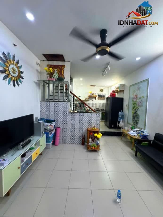 [Đánh Giá Bất Động Sản Sổ Đỏ] Nhà 2 Tầng Thổ Cư Có Sổ Đỏ Tại Bình Tân, TP Hồ Chí Minh – Vị Trí Đắc Địa Giá Nhỉnh 3 Tỷ