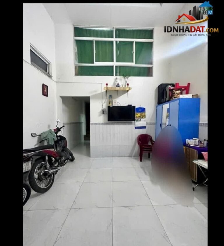 [Review Nhà Đất Sổ Đỏ] Nhà Mặt Phố Tân Phú, Khu Vực Phát Triển Nhanh, Pháp Lý Sổ Đỏ Rõ Ràng