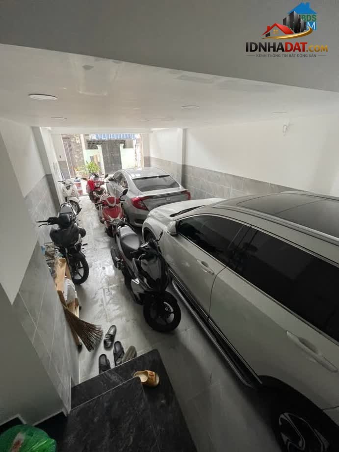 [Đánh Giá Bất Động Sản Sổ Đỏ] Nhà Phố 5 Tầng 42m2 Sát Chợ Gò Xoài, Quận Bình Tân, Tiềm Năng Khai Thác Cao