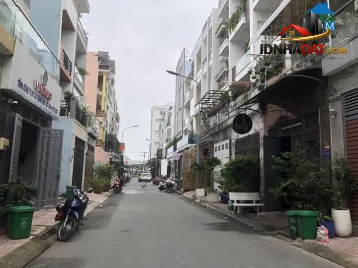 [Đánh Giá Bất Động Sản Sổ Đỏ] Nhà phố 5 tầng Tân Kỳ Tân Quý, Tân Phú – Pháp lý rõ ràng, vị trí kinh doanh thuận lợi