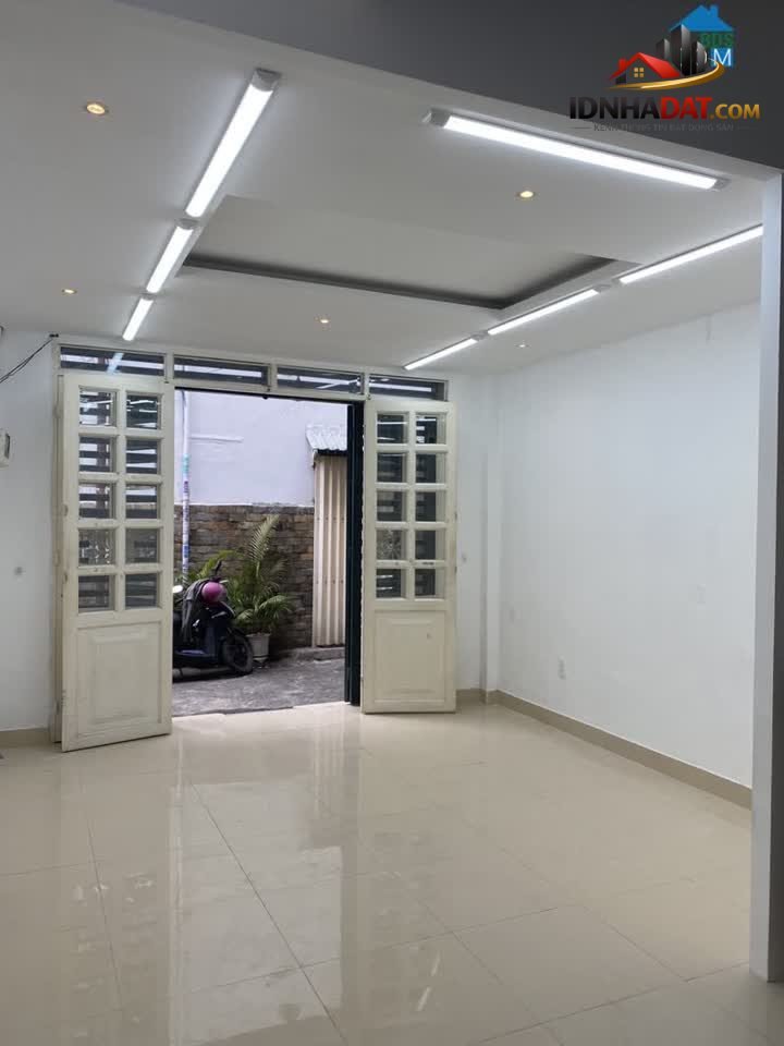 [Đánh Giá Bất Động Sản Sổ Đỏ] Nhà Hẻm Ôtô Trường Chinh, Tân Bình: Pháp Lý Rõ Ràng, Tiềm Năng Tăng Giá Cao