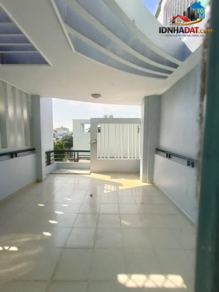 [Đánh Giá Bất Động Sản Sổ Đỏ] Biệt thự 2 tầng chính chủ tại Gò Xoài, Quận Bình Tân – Pháp lý rõ ràng, giá 3.1 tỷ