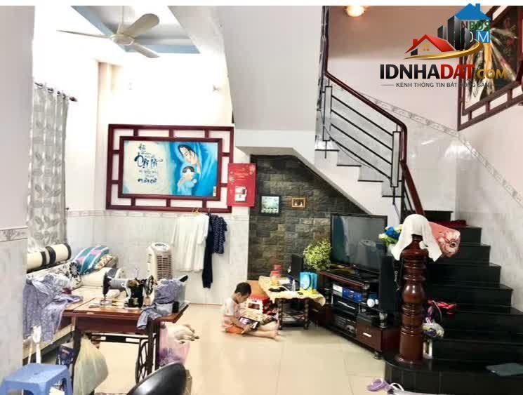 [Đánh Giá Bất Động Sản Sổ Đỏ] Nhà Mặt Phố 3 Tầng Nguyễn Súy, Tân Phú – Pháp Lý Sổ Đỏ Rõ Ràng, Tiềm Năng Tăng Giá Cao