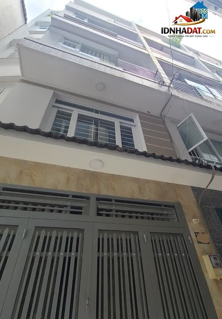[Đánh Giá Bất Động Sản Sổ Đỏ] Nhà Mặt Phố 5 Tầng Tại Quận Tân Phú, TP Hồ Chí Minh – Pháp Lý Sổ Đỏ Rõ Ràng