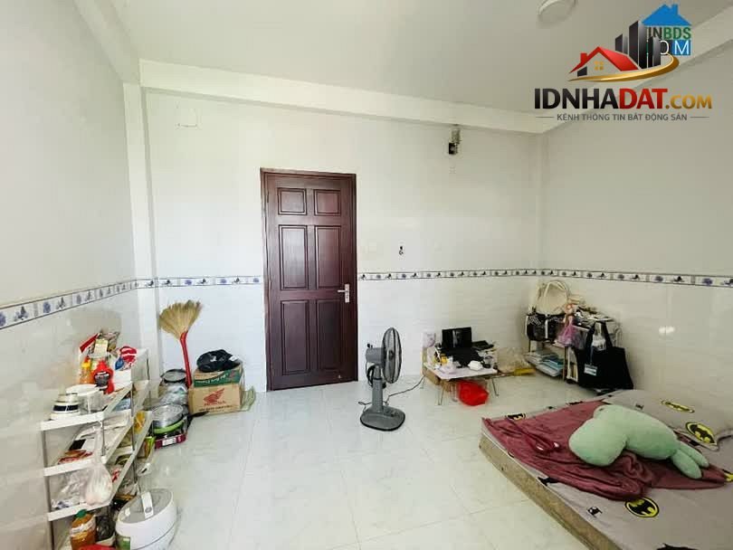 Chỉ 7.5 Tỷ Sở Hữu Ngôi Nhà 100M2 5 Tầng Đẹp Như Mơ… – Bán nhà mặt phố Quận Tân Phú – TP Hồ Chí Minh giá 7 – 10 tỷ