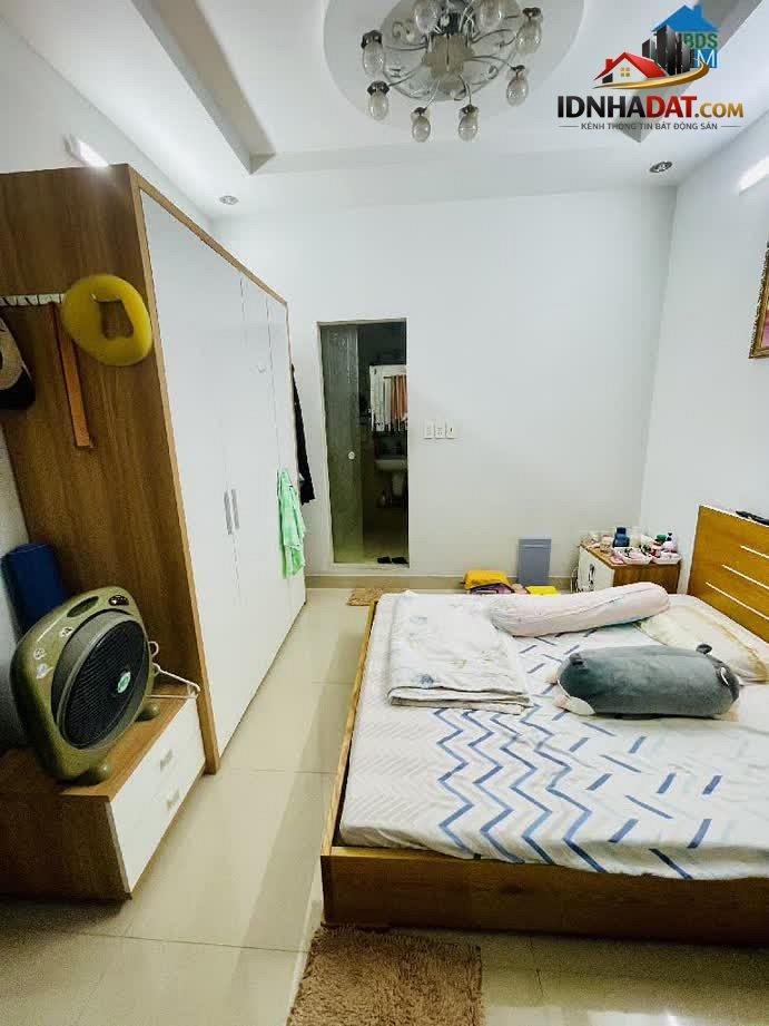 [Đánh Giá Bất Động Sản Sổ Đỏ] Nhà Phố Tân Bình – Hẻm 8m, Pháp Lý Rõ Ràng, Tiềm Năng Tăng Giá Cao