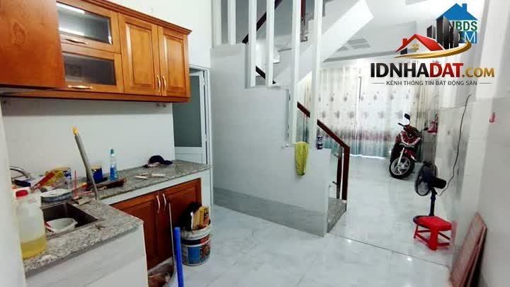 [Đánh Giá Bất Động Sản Sổ Đỏ] Nhà Mới Hẻm Xe Hơi Nguyễn Trọng Tuyển, Tân Bình – Pháp Lý Minh Bạch, Tiềm Năng Tăng Giá Cao