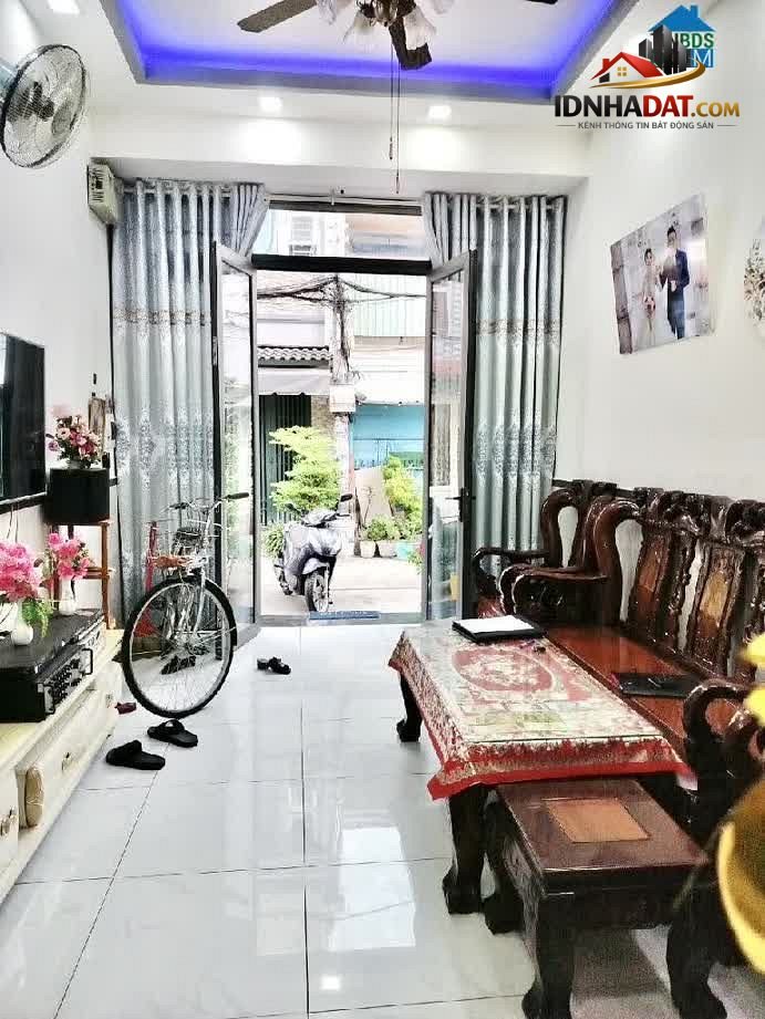 [Review Nhà Đất Sổ Đỏ] Nhà phố 4 tầng tại Bình Trị Đông A, quận Bình Tân với sổ đỏ chính chủ