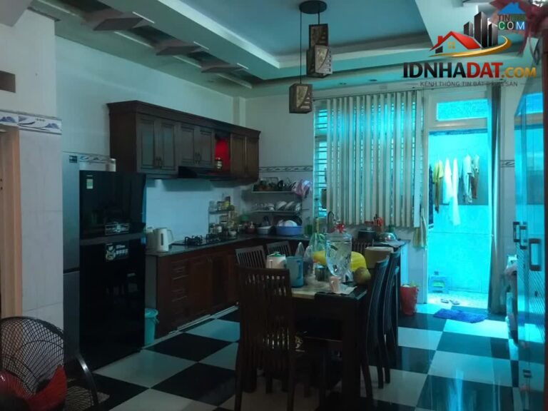 [Đánh Giá Bất Động Sản Sổ Đỏ] Nhà 3 Tầng 5x22m, 168m² Tại Bình Hưng Hoà B, Quận Bình Tân