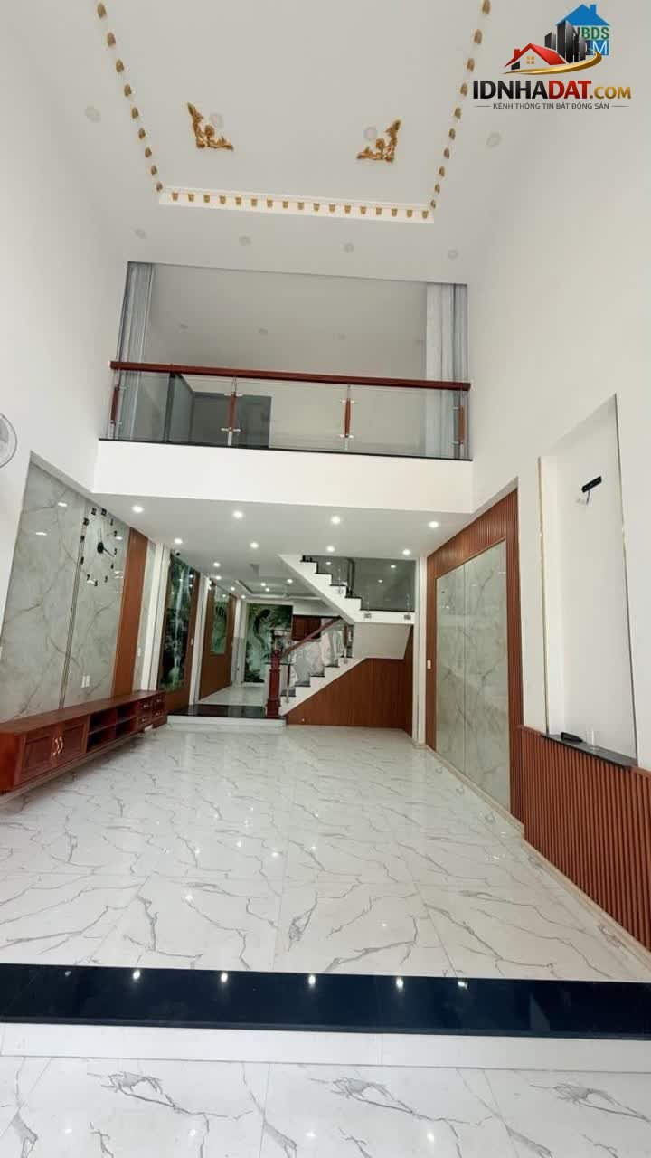 [Đánh Giá Bất Động Sản Sổ Đỏ] Nhà Hẻm Xe Hơi Tại Bình Tân, TP.HCM – Pháp Lý Rõ Ràng, Vị Trí Thuận Lợi