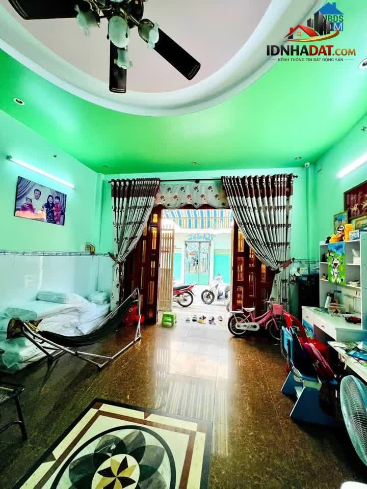 [Review Nhà Đất Sổ Đỏ] Nhà 4 Tầng 65m² Tại Bình Tân: Pháp Lý Sổ Đỏ Rõ Ràng, Vị Trí Kết Nối Thuận Lợi