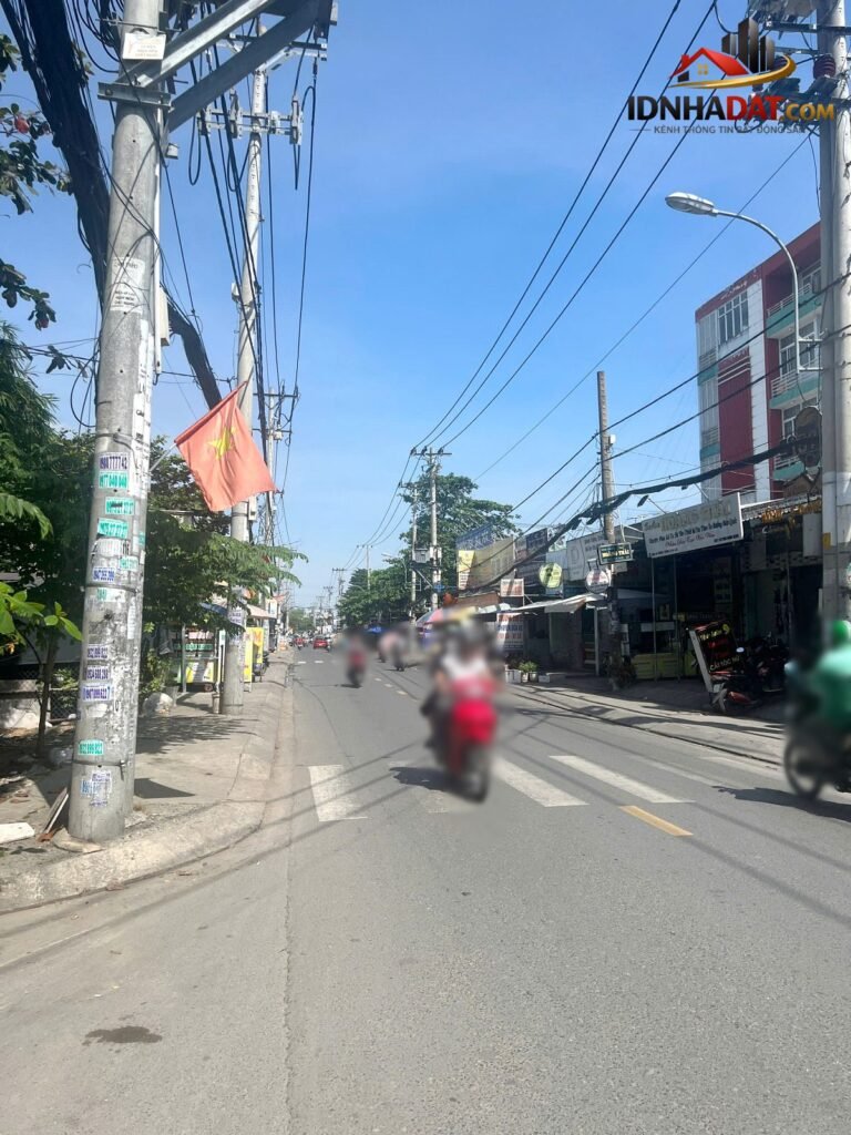 [Đánh Giá Bất Động Sản Sổ Đỏ] Đất thổ cư 200m² 3 mặt tiền tại Quận Bình Tân, TP.HCM – Pháp lý rõ ràng, vị trí đắc địa