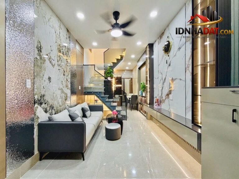 [Đánh Giá Bất Động Sản Sổ Đỏ] Nhà Mặt Phố Tân Bình, TP.HCM: Vị Trí Đắc Địa Gần Công Viên và Chợ