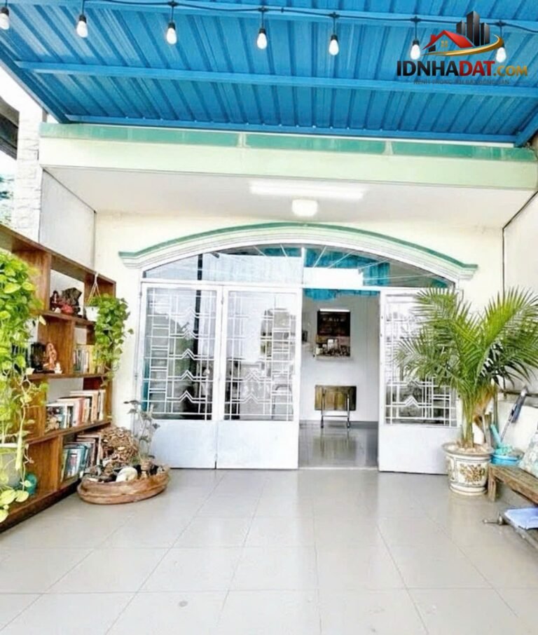 [Đánh Giá Bất Động Sản Sổ Đỏ] Nhà hẻm ô tô Cách Mạng Tháng Tám, Quận Tân Bình – Tiềm năng cho thuê cao với pháp lý sổ đỏ