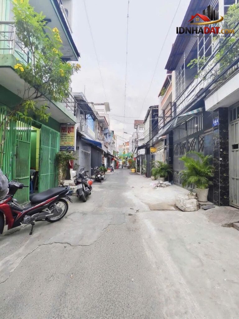 [Đánh Giá Bất Động Sản Sổ Đỏ] Nhà Mặt Tiền Tại Đỗ Đốc Lộc, Tân Quý, Quận Tân Phú – Vị Trí Đắc Địa Và Pháp Lý Hoàn Hảo