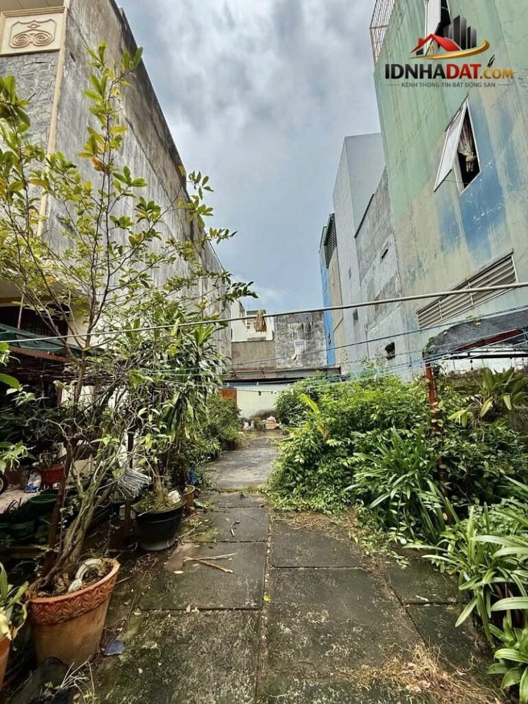 [Đánh Giá Bất Động Sản Sổ Đỏ] Nhà mặt tiền Bình Long, Quận Tân Phú: Vị trí đắc địa, pháp lý hoàn chỉnh
