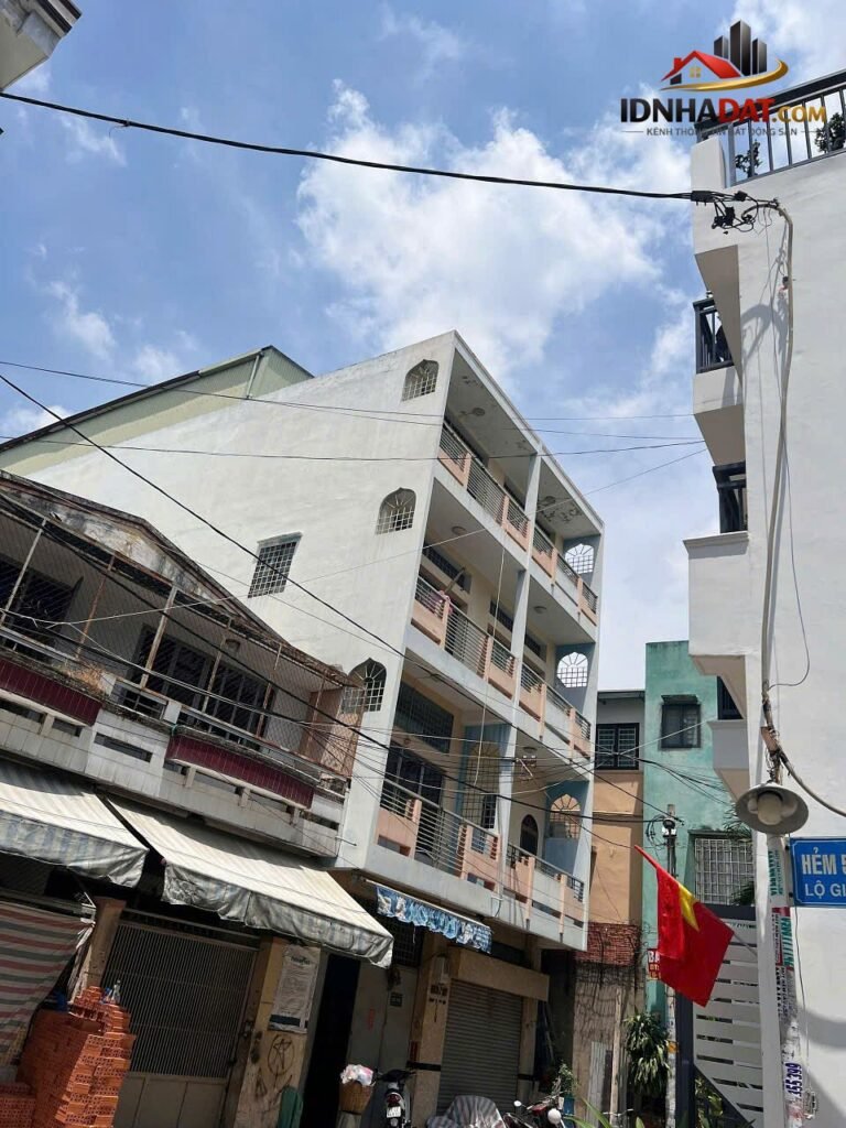 [Đánh Giá Bất Động Sản Sổ Đỏ] Nhà hẻm 8m Lũy Bán Bích, Tân Phú – Pháp lý rõ ràng, vị trí an ninh