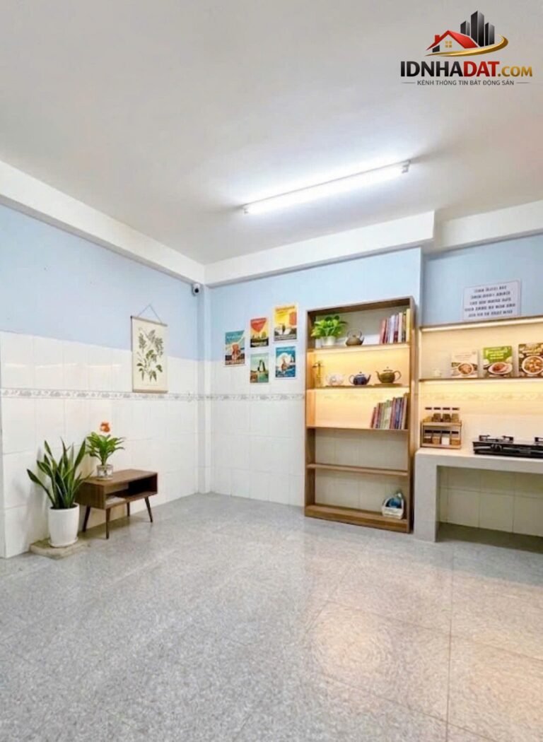 [Đánh Giá Bất Động Sản Sổ Đỏ] Nhà lô góc hẻm ô tô Lê Văn Sỹ, Quận Phú Nhuận, tiềm năng khai thác cao