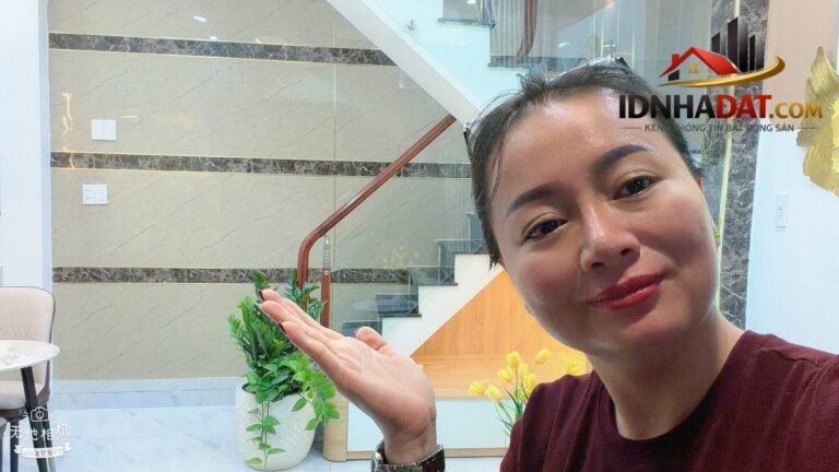 [Đánh Giá Bất Động Sản Sổ Đỏ] Nhà phố 4 tầng tại Phường 15, Quận Phú Nhuận, TP.HCM, pháp lý sổ đỏ, vị trí đắc địa gần Quận 1