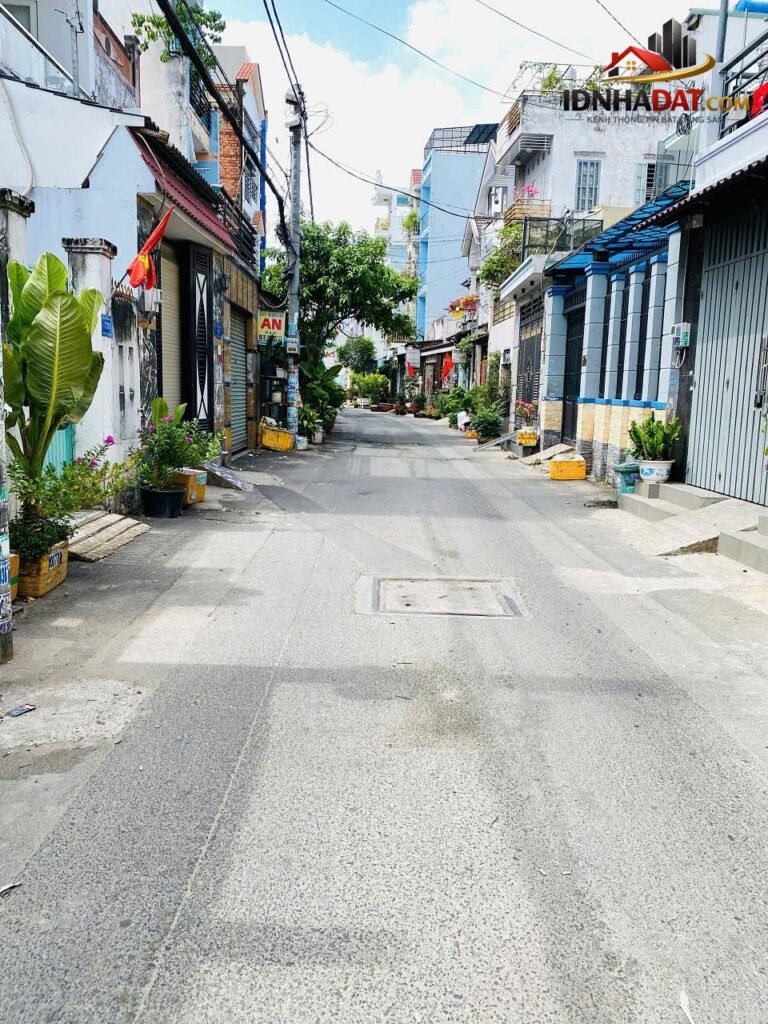 [Đánh Giá Bất Động Sản Sổ Đỏ] Nhà mặt phố 5 tầng tại liên khu 5-6, Bình Tân, sổ đỏ đầy đủ, tiềm năng khai thác tốt