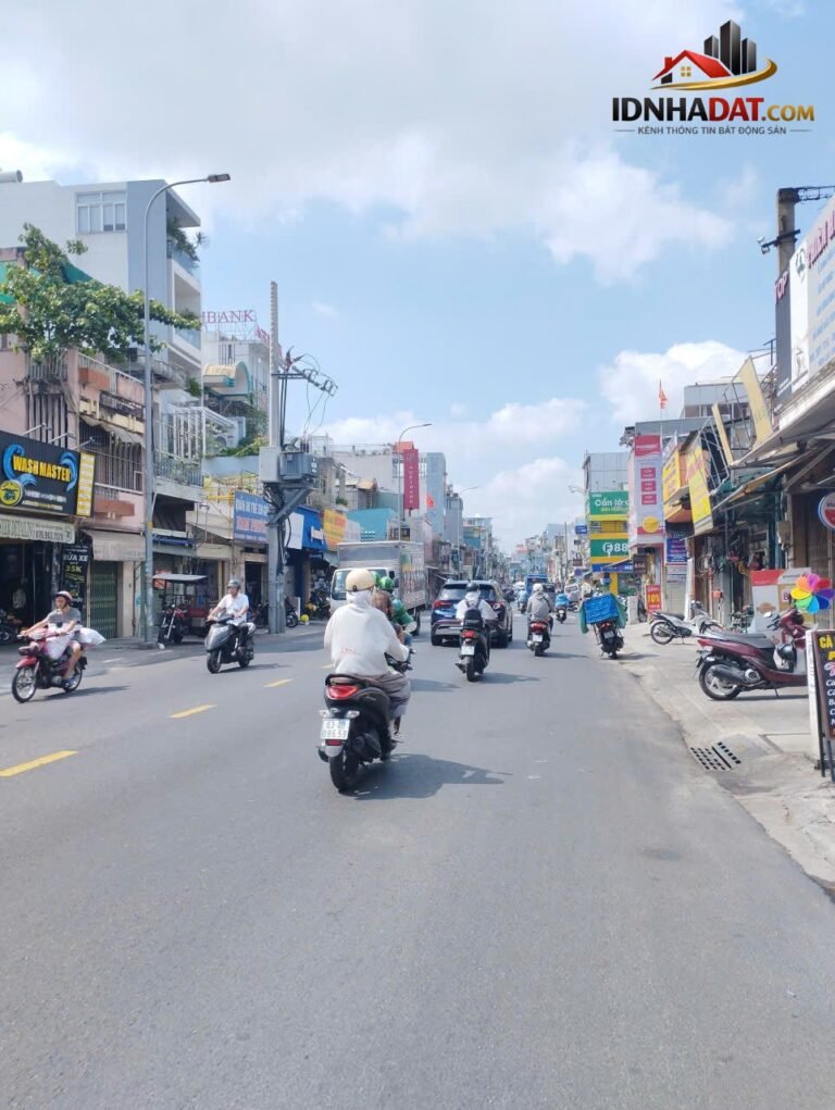 [Đánh Giá Bất Động Sản Sổ Đỏ] Nhà Mặt Phố Lạc Long Quân, Bảy Hiền – Vị Trí Đắc Địa, Pháp Lý Rõ Ràng