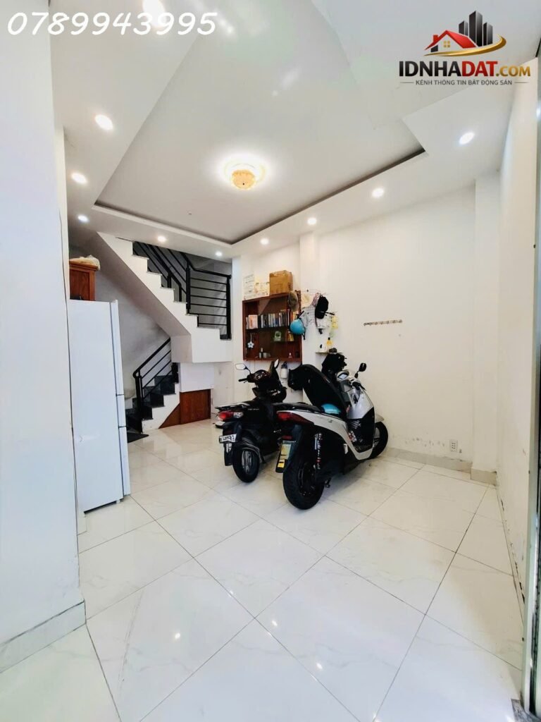 [Đánh Giá Bất Động Sản Sổ Đỏ] Nhà phố 2PN quận 3, Cách Mạng Tháng Tám, pháp lý rõ ràng, giá 3.9 tỷ