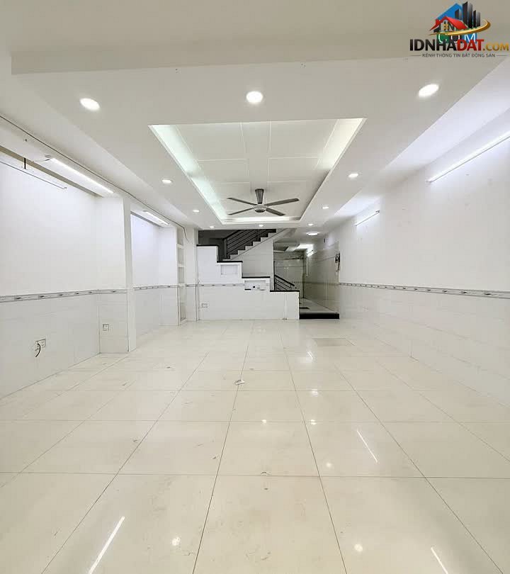 [Đánh Giá Bất Động Sản Sổ Đỏ] Nhà riêng 4 tầng Phường 5, Quận Tân Bình, pháp lý rõ ràng, vị trí đắc địa