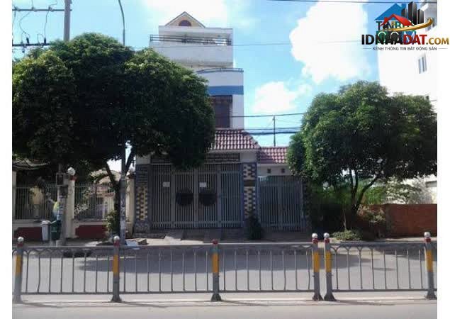[Đánh Giá Bất Động Sản Sổ Đỏ] Nhà mặt phố Phường 10 Quận 6 TP.HCM, Diện tích 278 m² với sổ đỏ chính chủ