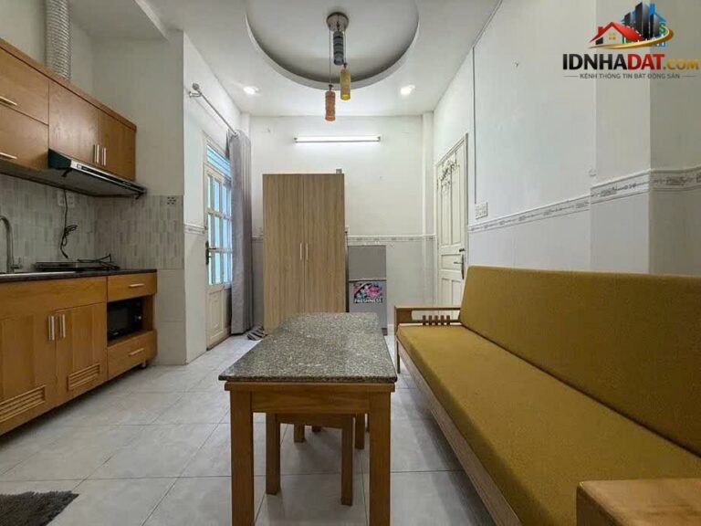 [Đánh Giá Bất Động Sản Sổ Đỏ] Nhà Mặt Phố Đường Số 42, Phường 16, Quận 4, HCM: Vị Trí Đắc Địa, Pháp Lý Rõ Ràng