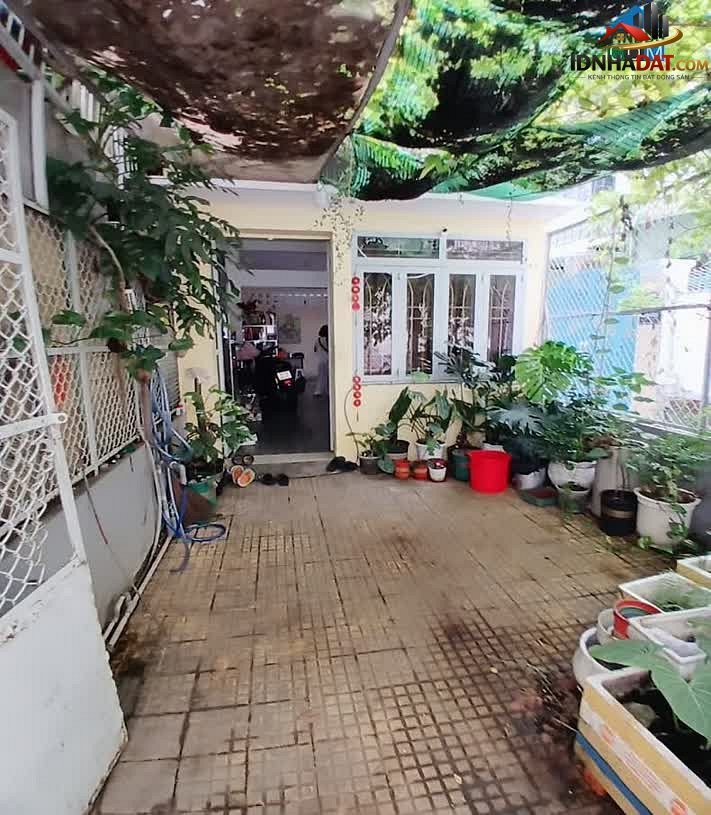 [Đánh Giá Bất Động Sản Sổ Đỏ] Nhà phố 2 tầng tại Phường 13, Quận 10, TP. Hồ Chí Minh – Vị trí vàng, pháp lý rõ ràng