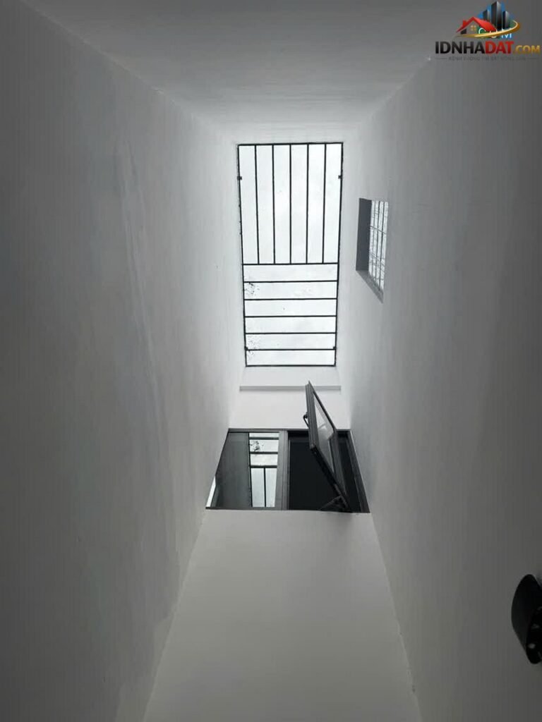 [Đánh Giá Bất Động Sản Sổ Đỏ] Nhà Phố 3 Tầng Tại Phường Hòa Xuân, Đà Nẵng – Sổ Đỏ Hợp Pháp, Vị Trí Đắc Địa