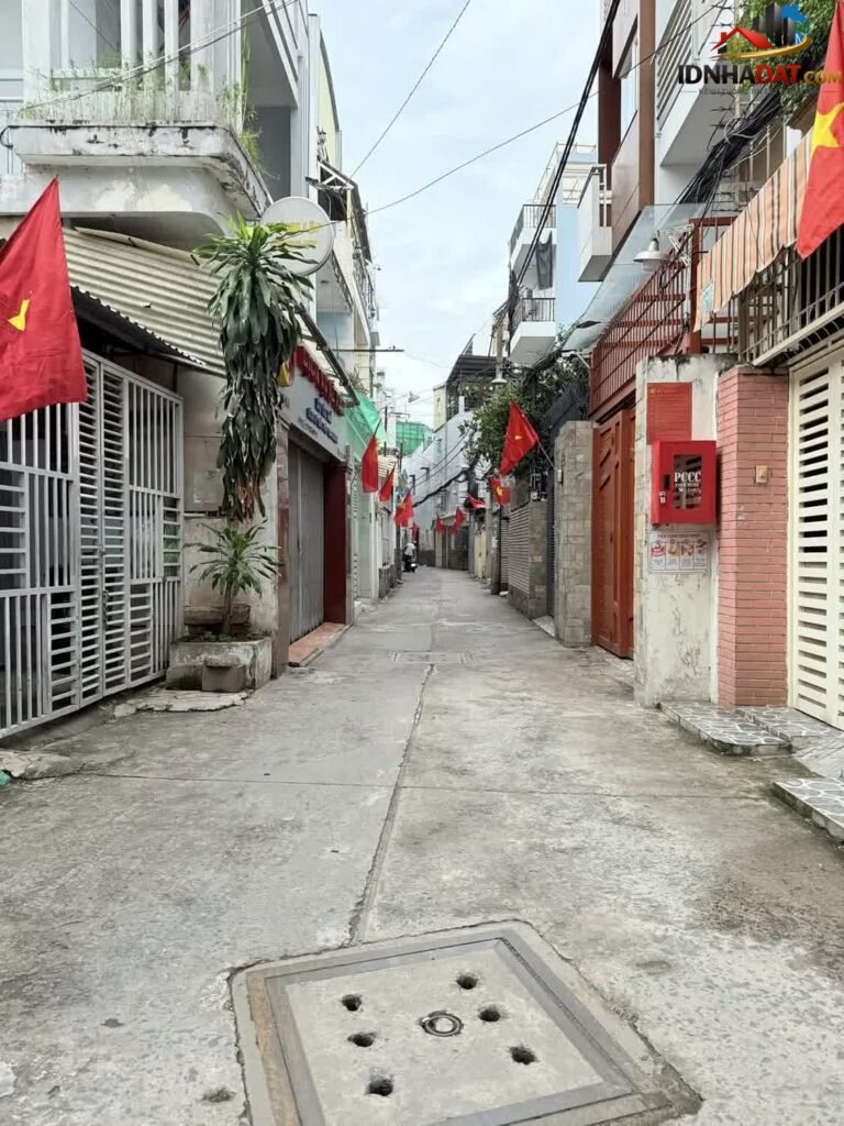 [Đánh Giá Bất Động Sản Sổ Đỏ] Nhà phố tại Phường 9, Quận 10, Hồ Chí Minh: Vị trí đắc địa, pháp lý rõ ràng