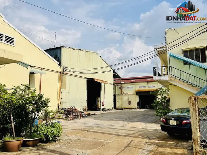 [Review Nhà Đất Sổ Đỏ] Bán nhà riêng Quận 12, TP. Hồ Chí Minh – Diện tích 3551 m², Giá 134 tỷ với vị trí mặt tiền sông Tham Lương