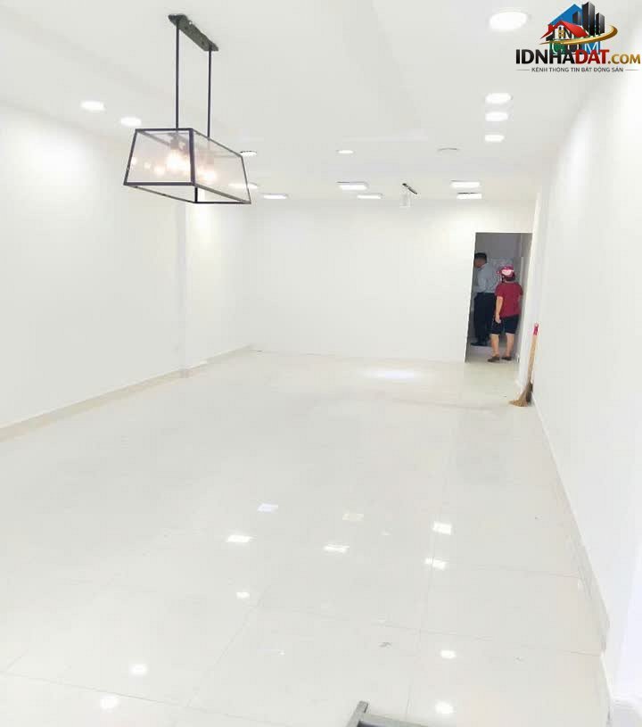 [Đánh Giá Bất Động Sản Sổ Đỏ] Nhà Mặt Phố Lê Văn Sỹ, Phường 14, Quận Phú Nhuận: Vị Trí Kinh Doanh Đắc Địa, Sổ Đỏ Rõ Ràng