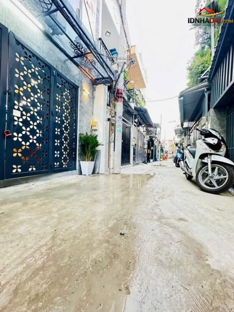 [Đánh Giá Bất Động Sản Sổ Đỏ] Nhà phố thổ cư có sổ đỏ tại Phường Nhà Bè, Quận Nhà Bè, TP.HCM – Vị trí đắc địa, pháp lý hoàn chỉnh