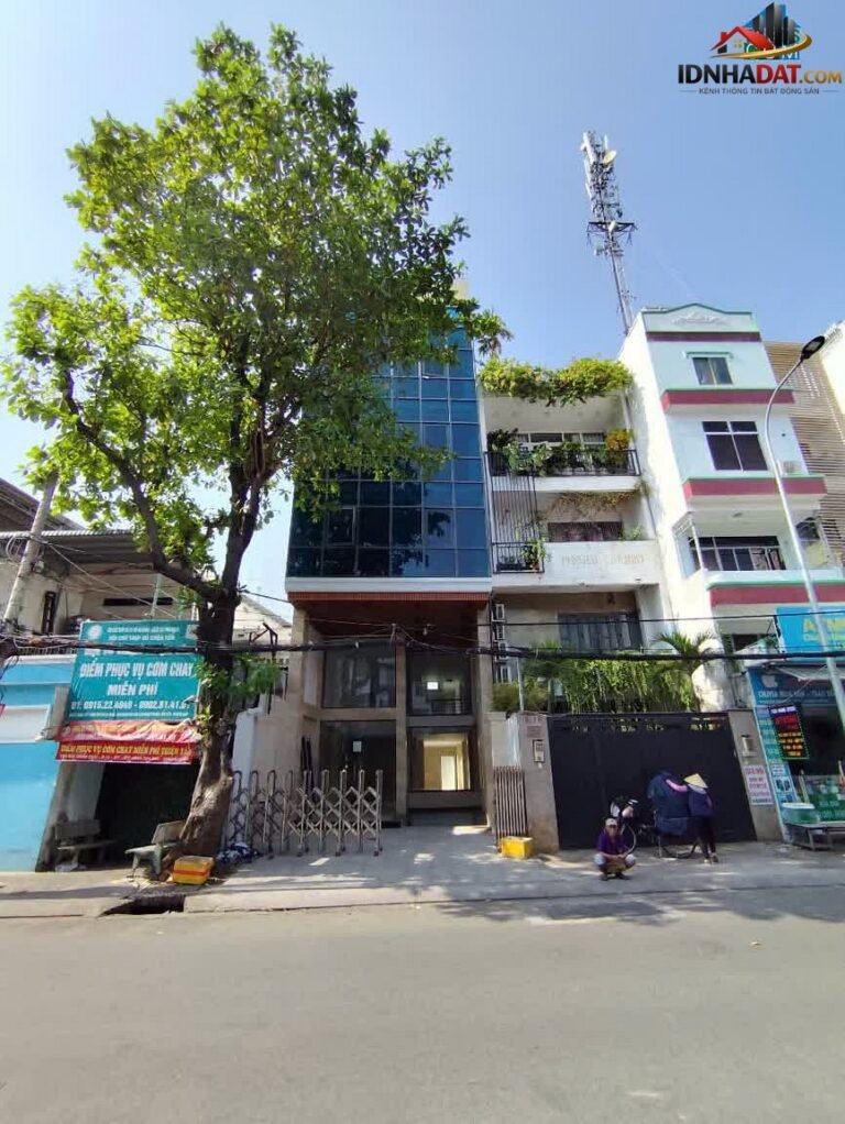[Đánh Giá Bất Động Sản Sổ Đỏ] Nhà Mặt Phố Bùi Đình Túy, Bình Thạnh – Vị Trí Kinh Doanh Đắc Địa Với Pháp Lý Sổ Đỏ Rõ Ràng